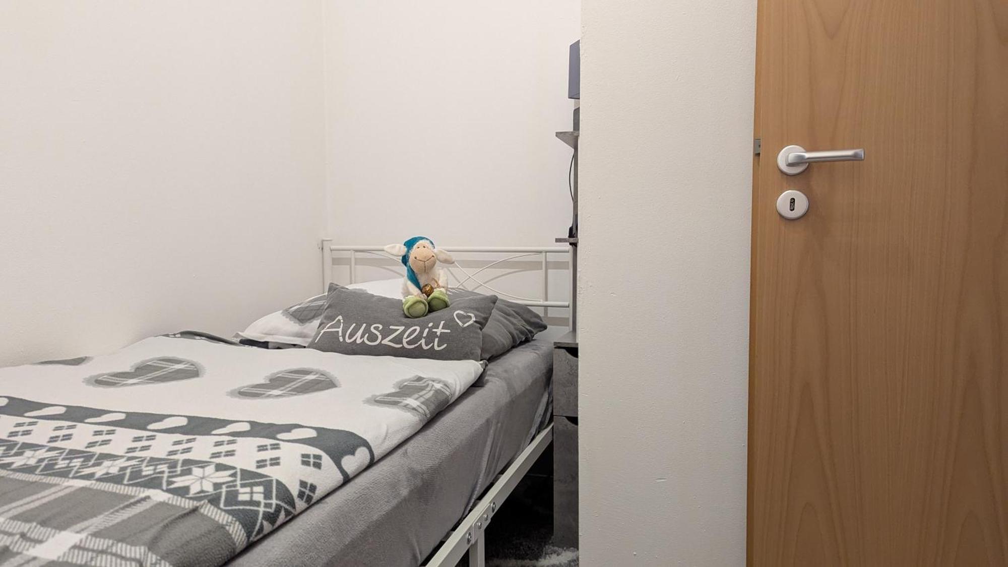 Tom13 Appartement Köngen Buitenkant foto